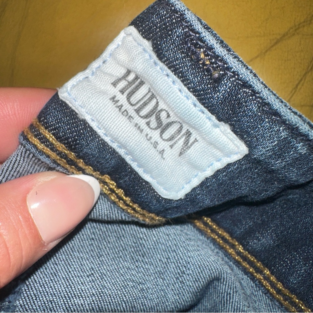 Hudson Jeans cuffed capri  Dark Blue Jeans - Picture 4 of 4